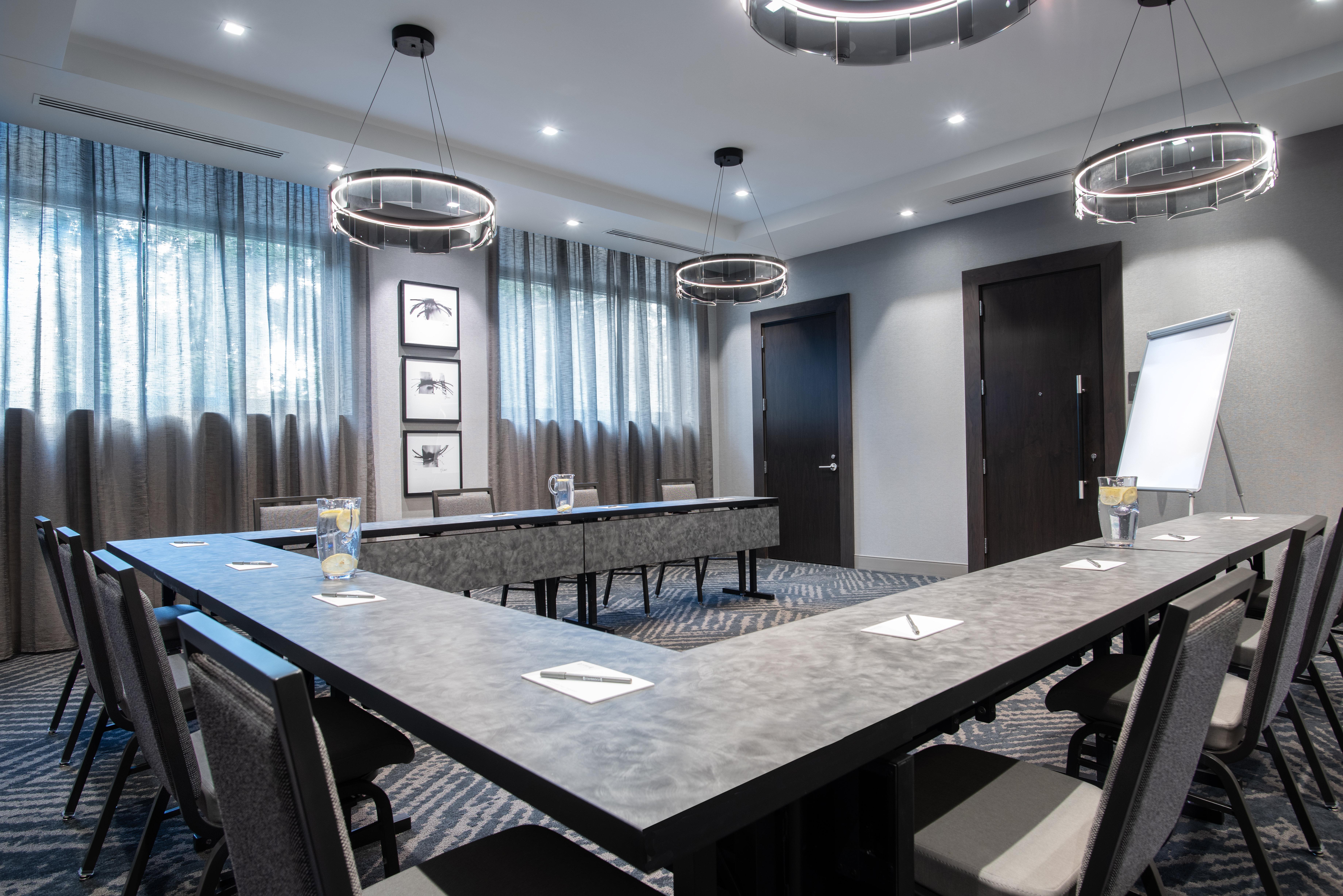 Holiday Inn Express - Boston Logan Airport - Revere By Ihg Exterior photo